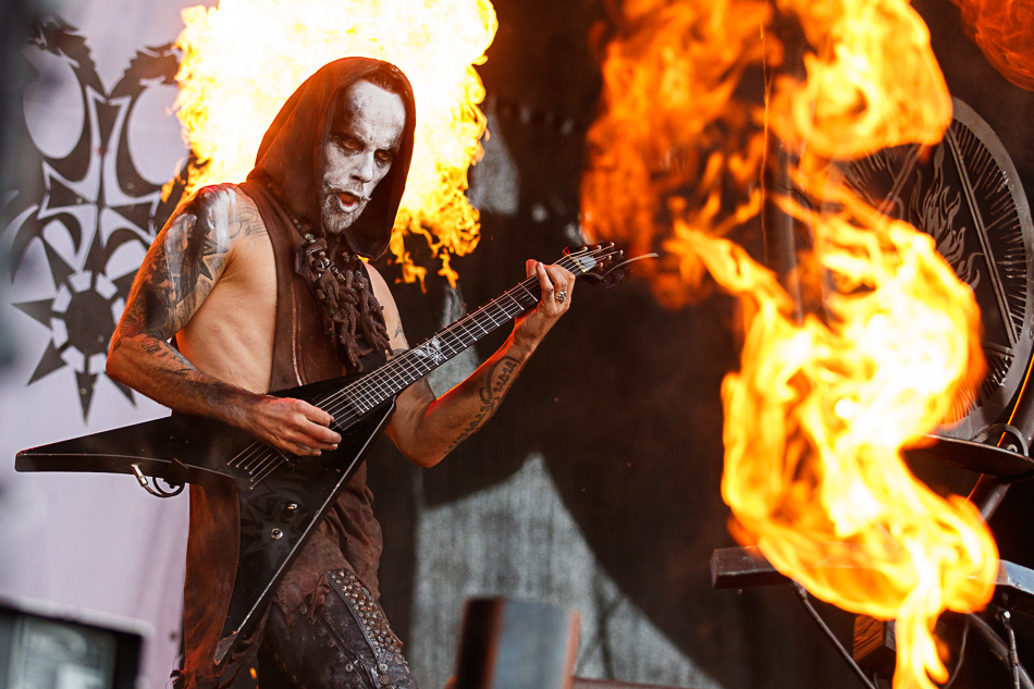 behemoth - Nova Rock 2016 - florian wieser - 004.jpg