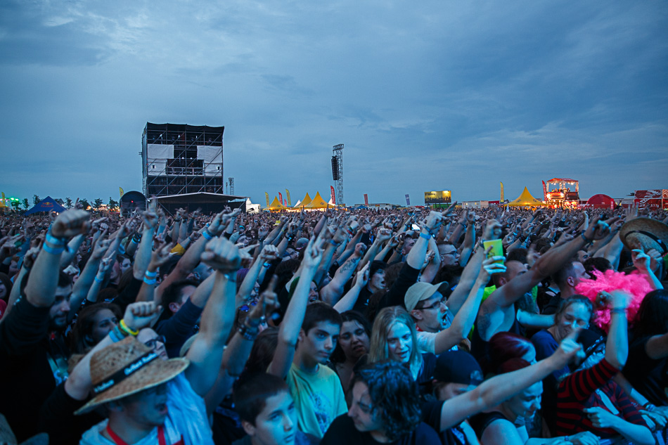 Amon Amarth - Nova Rock 2016 - florian wieser - 015.jpg
