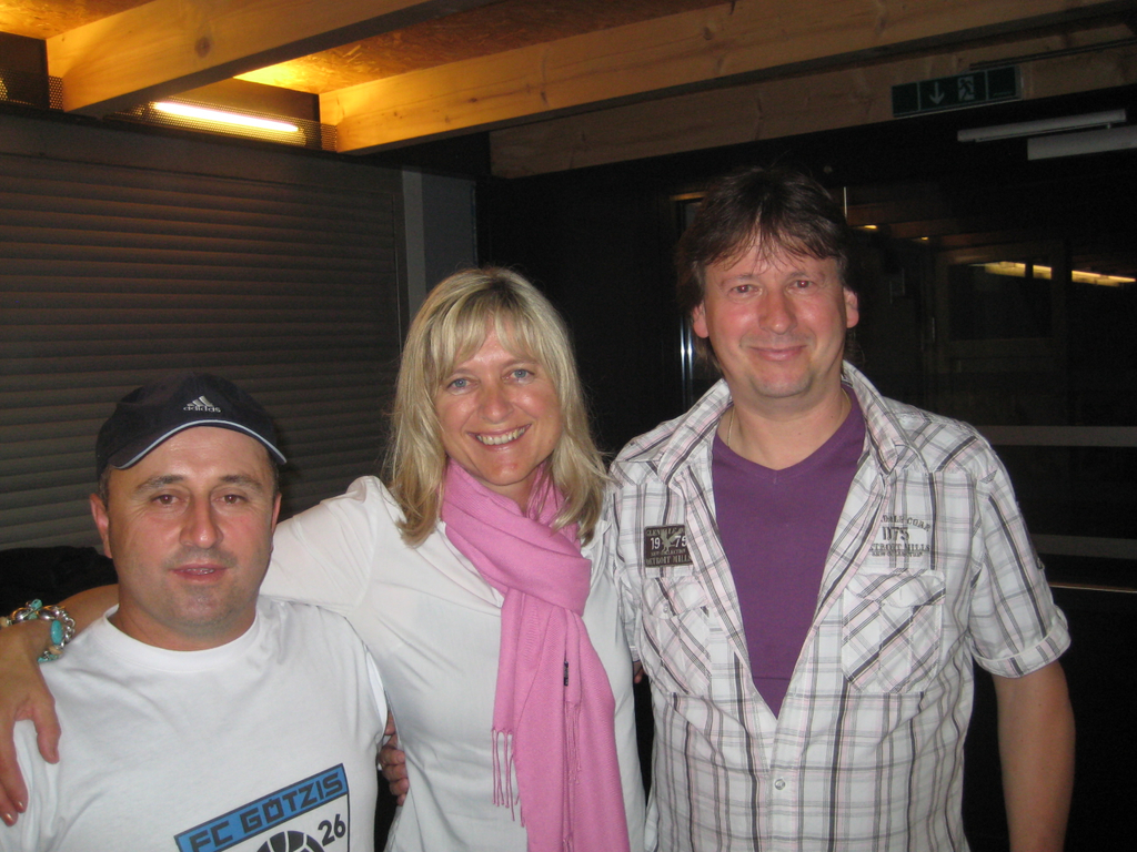 IMG_4266_JPG-1277108185