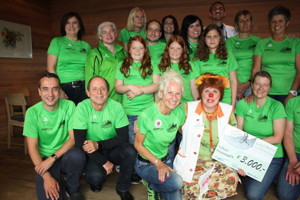 LaufTreff LoufaundHealfa Spenden__bergabe 2016 _5_.JPG
