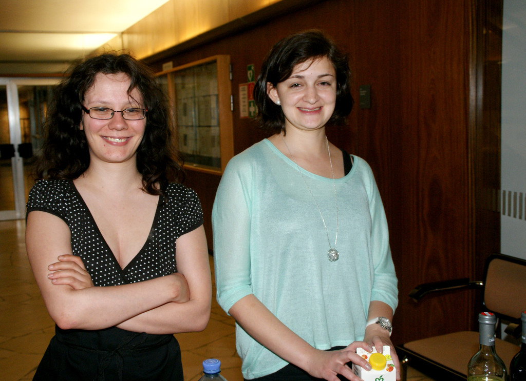 v_li_ Eileen Theresia.JPG