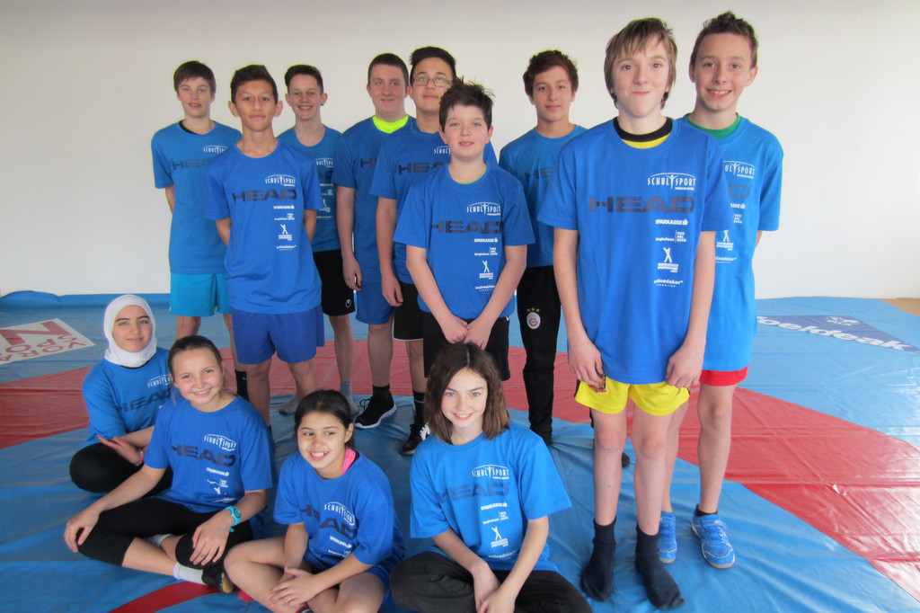 16-06-19 Schulen - Ringen 15-16 _7_.JPG