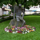 06_JPG-1277122583