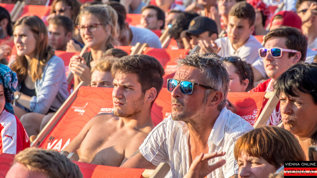 Oesterreich - Island - Hermann Strand Bar 22_06_2016-13.JPG