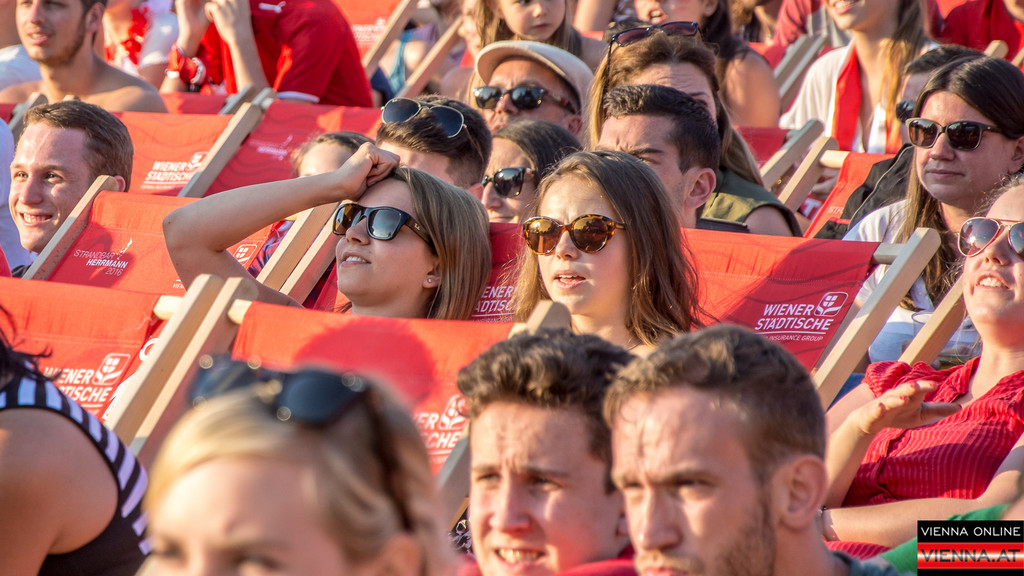 Oesterreich - Island - Hermann Strand Bar 22_06_2016-14.JPG