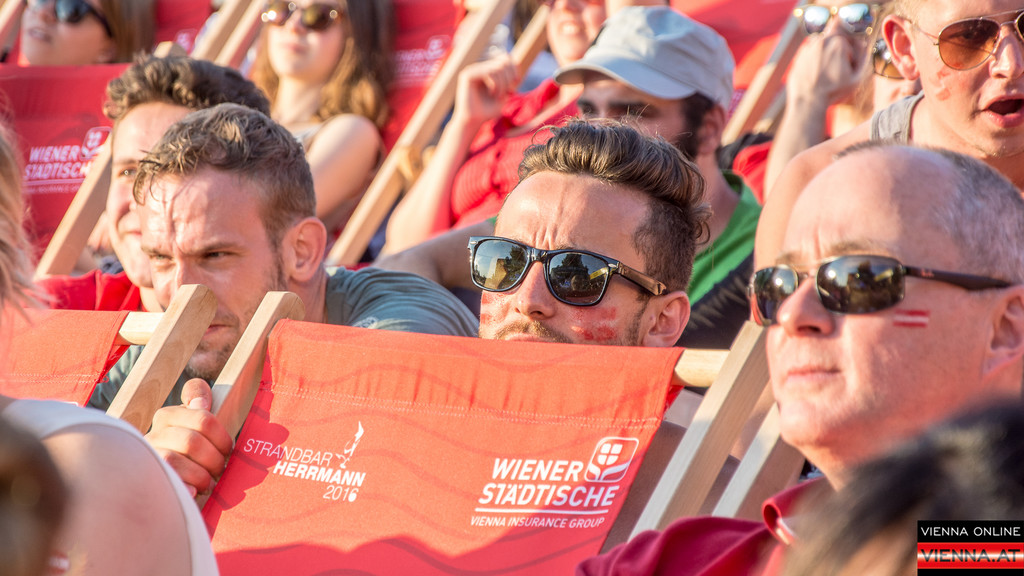 Oesterreich - Island - Hermann Strand Bar 22_06_2016-19.JPG