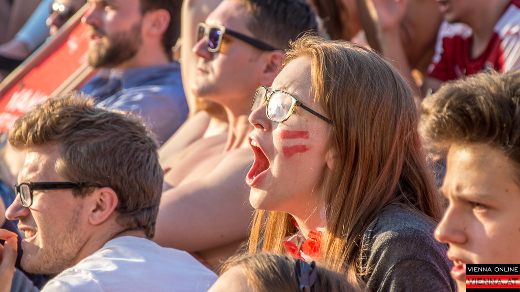 Oesterreich - Island - Hermann Strand Bar 22_06_2016-20.JPG