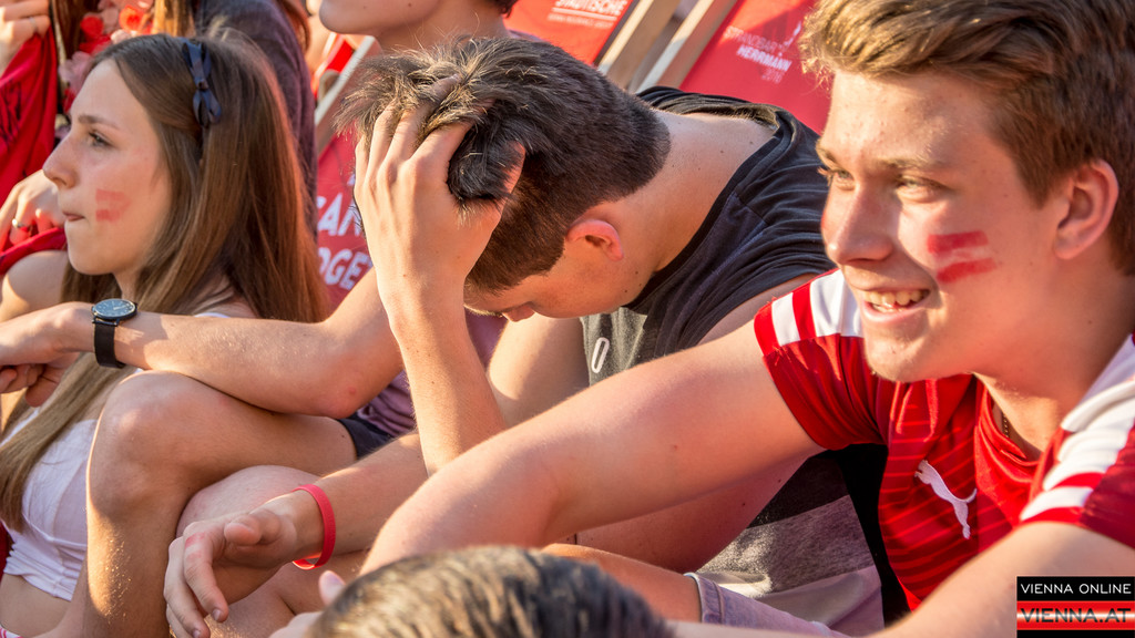 Oesterreich - Island - Hermann Strand Bar 22_06_2016-29.JPG