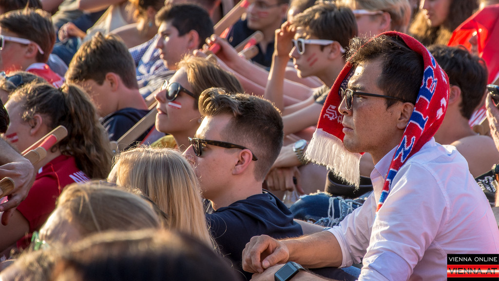 Oesterreich - Island - Hermann Strand Bar 22_06_2016-31.JPG