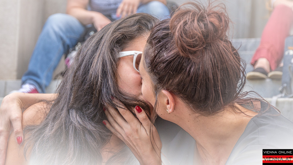 Love is never wrong - Uni Wien - 22_06_2016-2.JPG