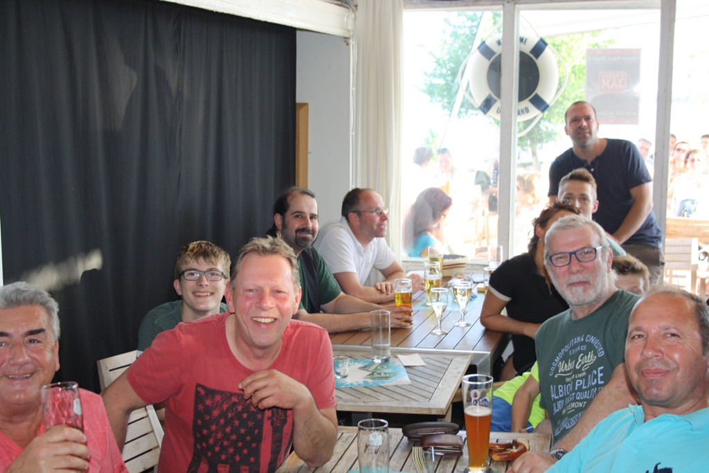 Public Viewing Alte F__hre __sterreich-Island 2016 _9_.JPG