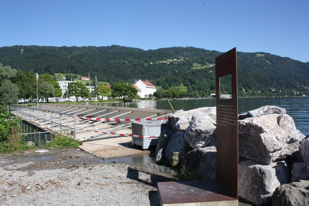 C Hochwasserschutz am See WESTHAFEN 2016 _5_.JPG