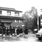 BK_Sparkasse Nofels_Ero__ffnung 1980_GH Lo__wen.jpg
