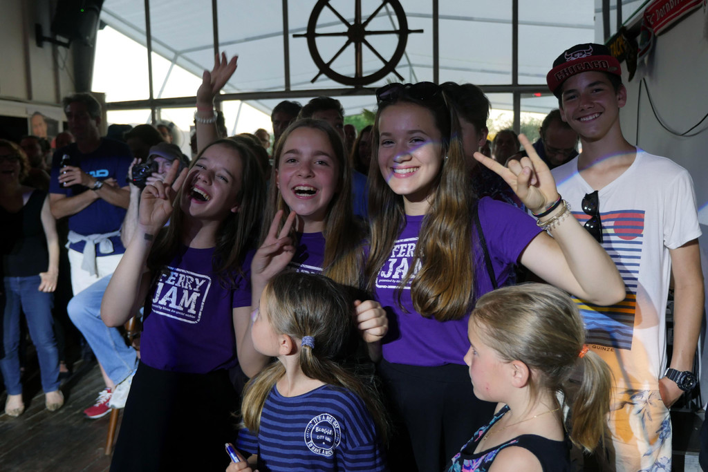 Ferry Jam 2016 08.jpg