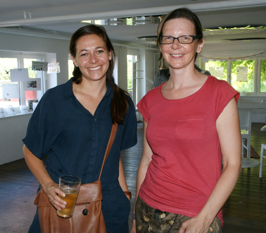 v_li_ Julia Gridling_ Gabi Hampson.JPG