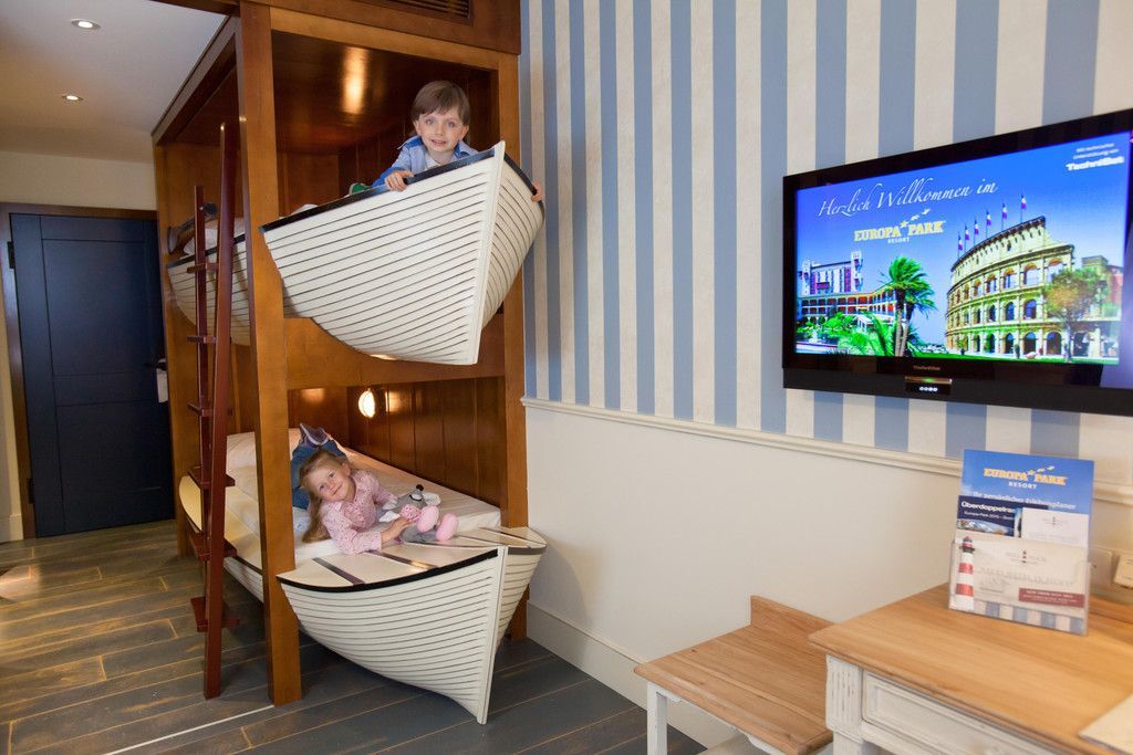 EP12_BellRock_Zimmer_Boote_Kids_01.jpg