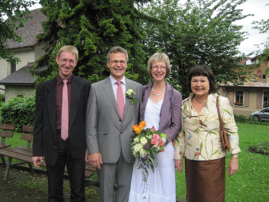 IMG_2995_JPG-1277143462