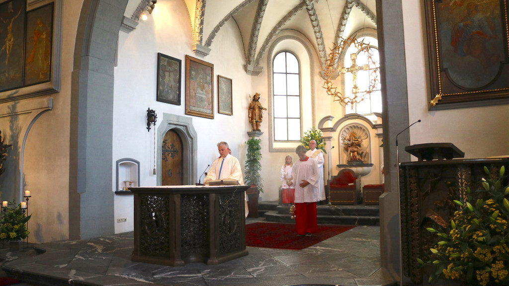 KOE_Fenster Basilika Rankweil 9.jpg