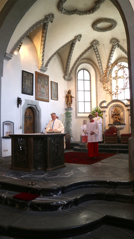 KOE_Fenster Basilika Rankweil 10.jpg