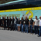 Team Vorarlberg_beim echten Nordtiroler_Handl Tyrol.jpg
