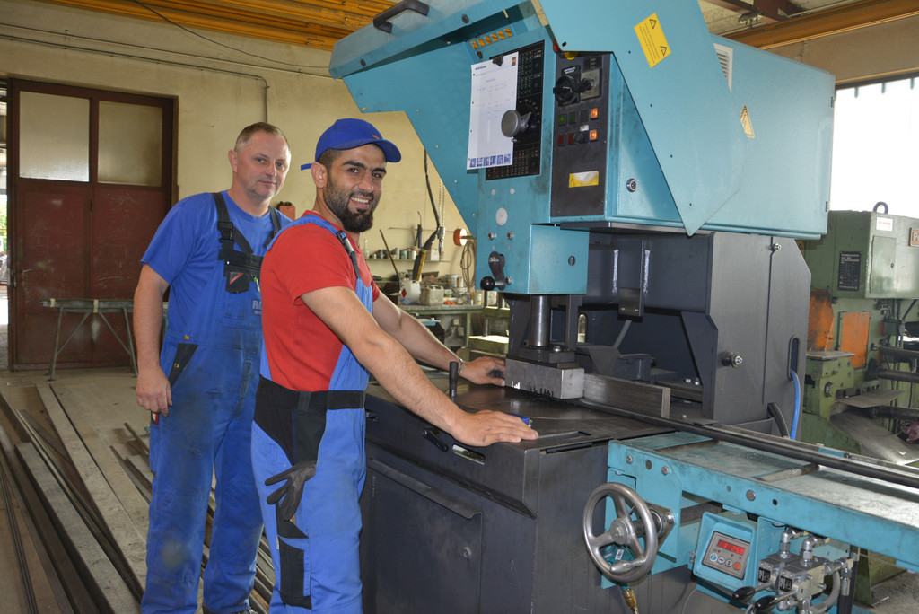 Mustafa an der Kreiss__ge.JPG