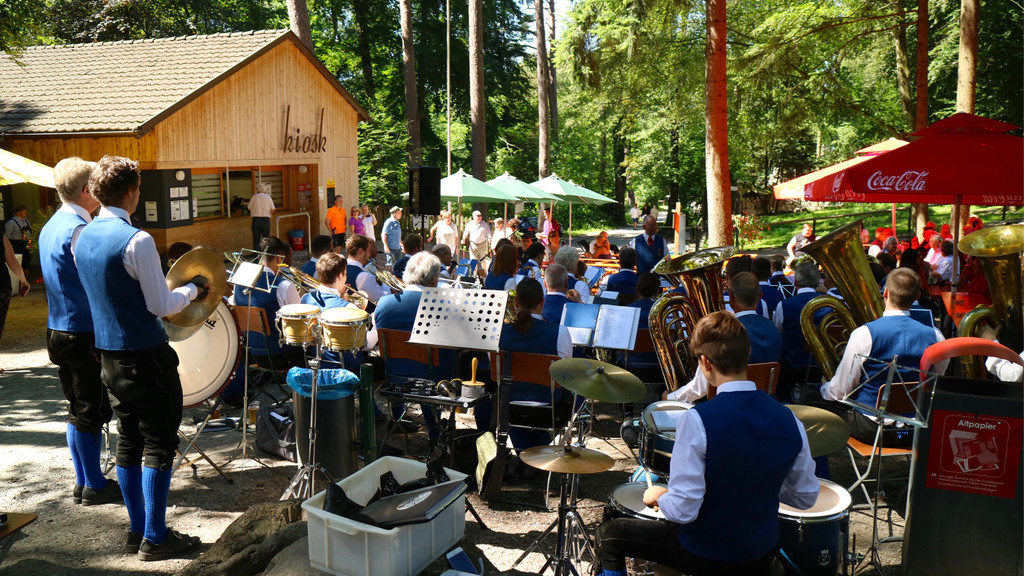 KOE_Fruehschoppen im Wildpark 12.jpg
