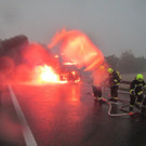 Brand von Linienbus auf der A3 beim Knoten Guntramsdorf: Einsatz