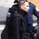 Identitäre-Demo in Wien: Fahndung nach vier Verdächtigen 