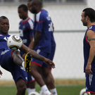 cisse und valbuena_ap.jpg