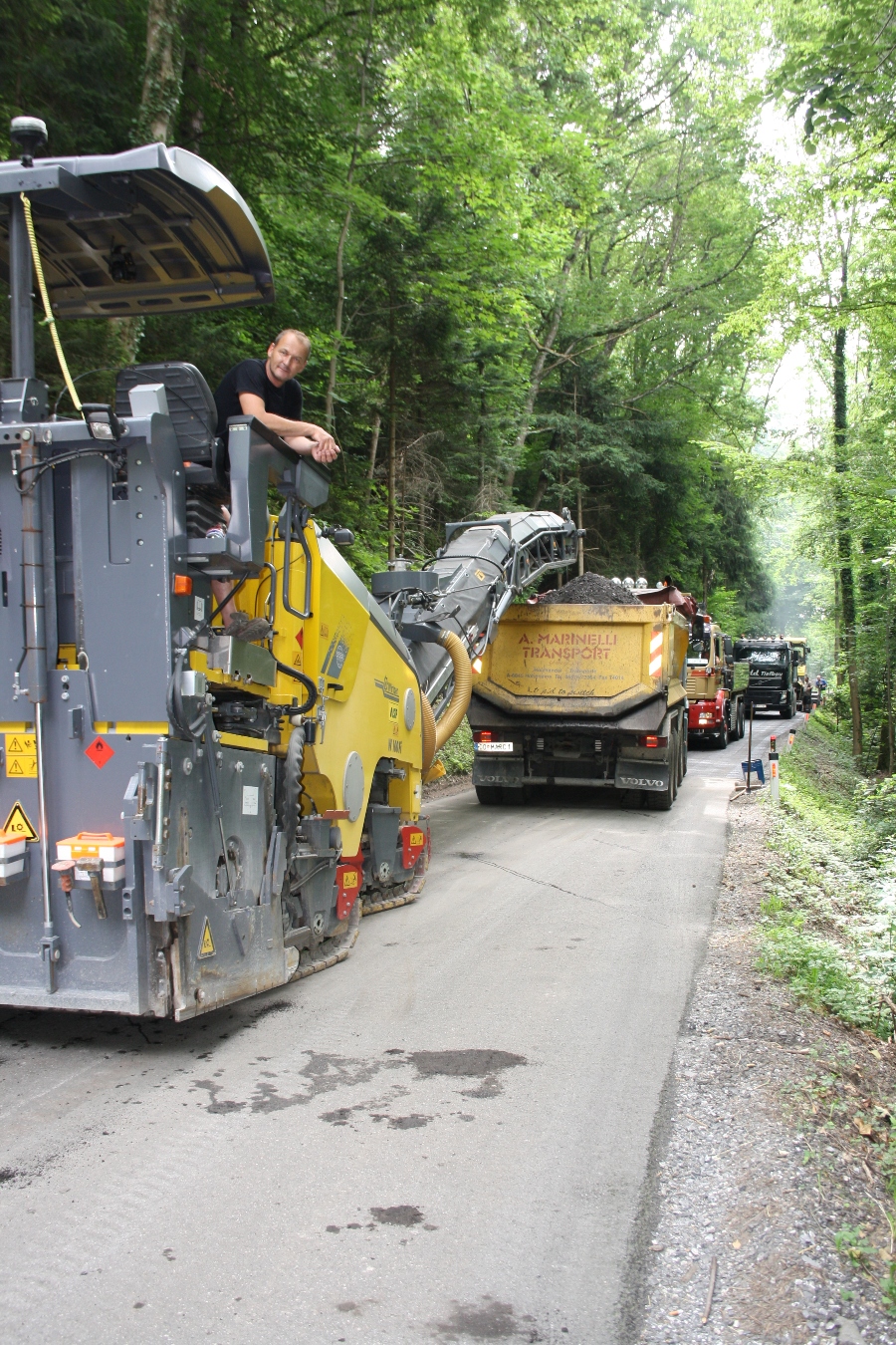 Pf__nderstra__e Asphaltierung Unterhaggen 2016 _3_.JPG