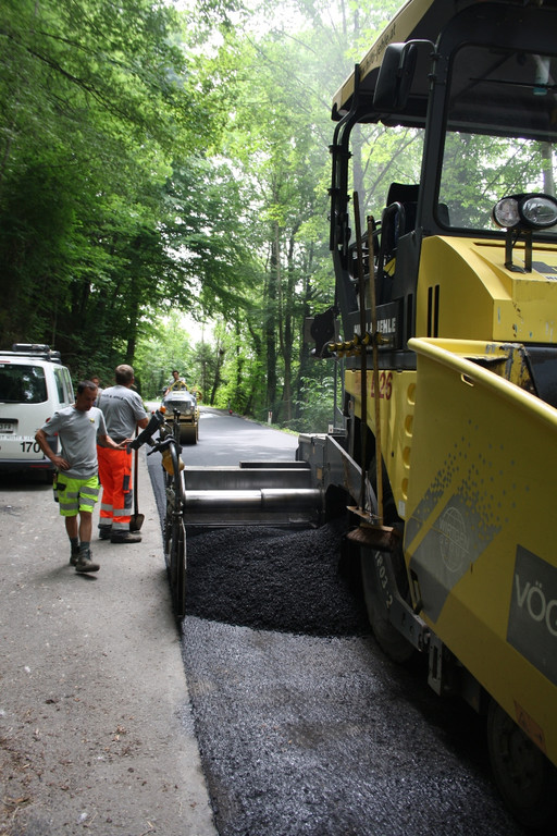 Pf__nderstra__e Asphaltierung Unterhaggen 2016 _12_.JPG
