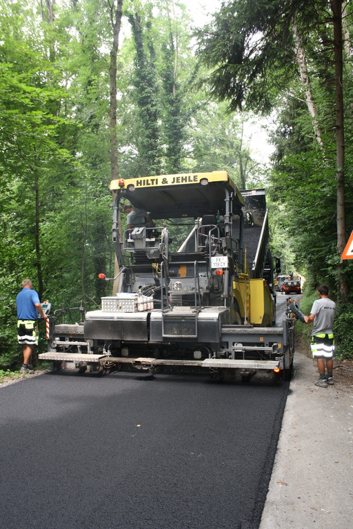 Pf__nderstra__e Asphaltierung Unterhaggen 2016 _14_.JPG