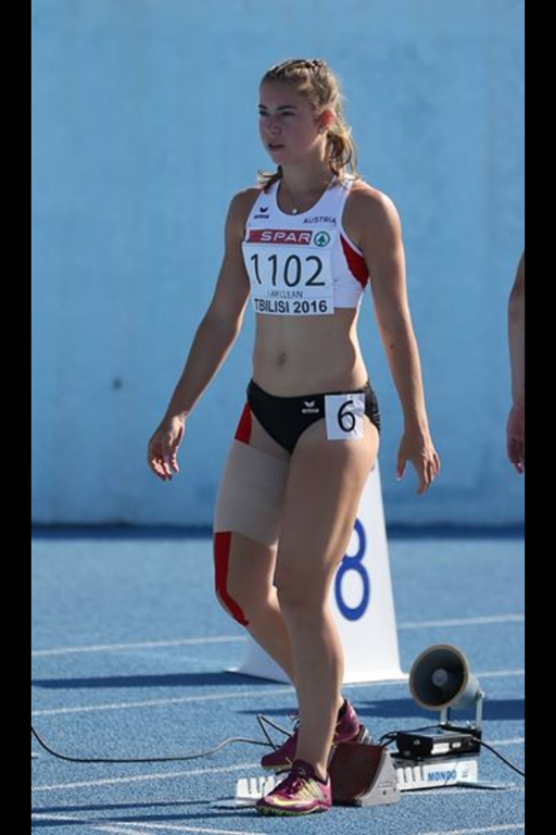 Isabel Posch.PNG