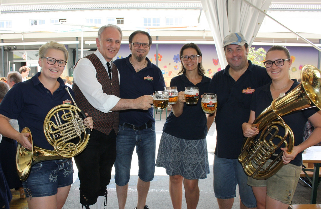 MV Dorffest A MENSCHEN Sonntag 24-07-2016 _1_.JPG