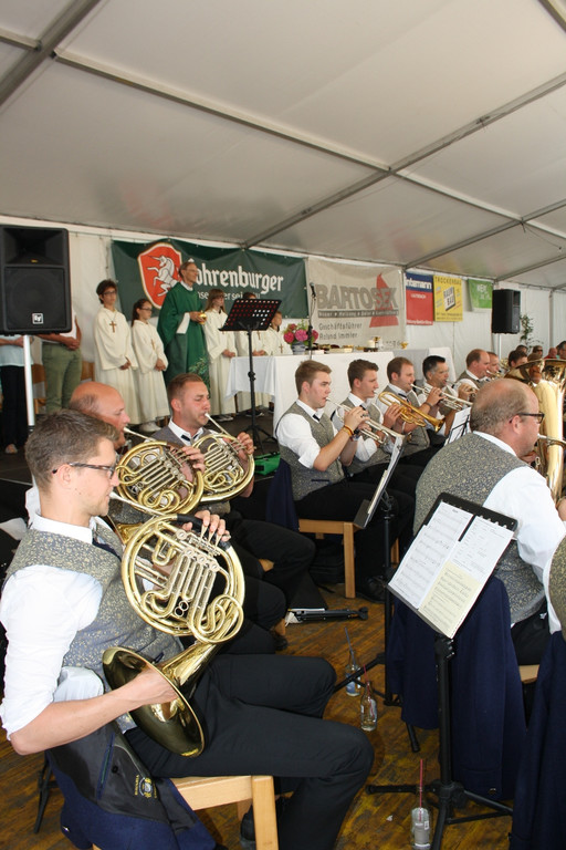 MV Dorffest C MESSE mit Pfarrer Sonntag 24-07-2016 _4_.JPG