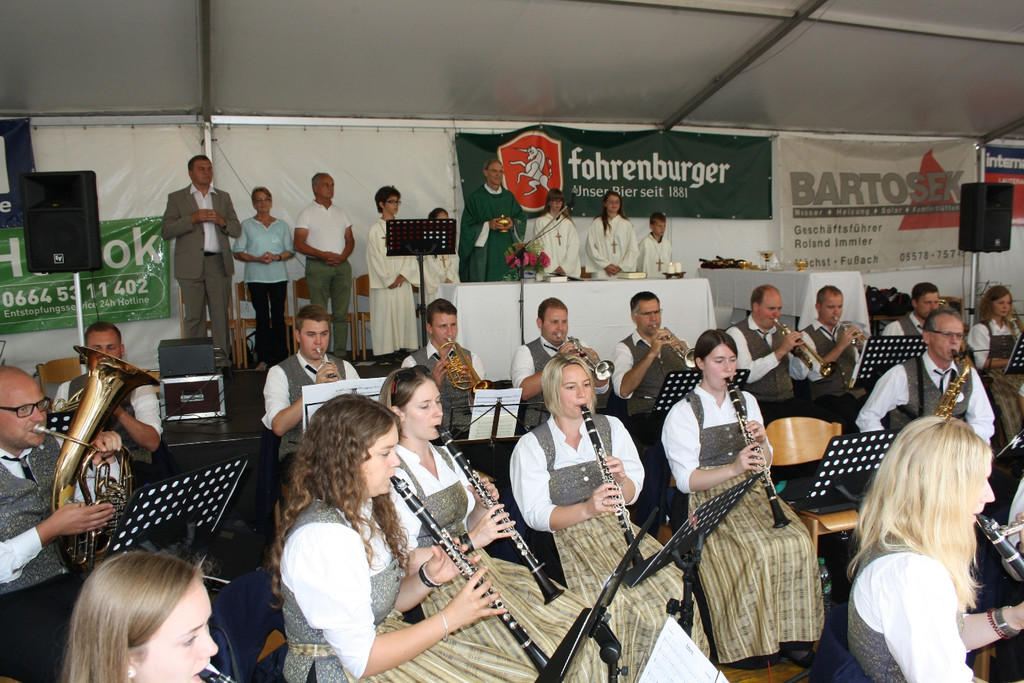 MV Dorffest C MESSE mit Pfarrer Sonntag 24-07-2016 _3_.JPG