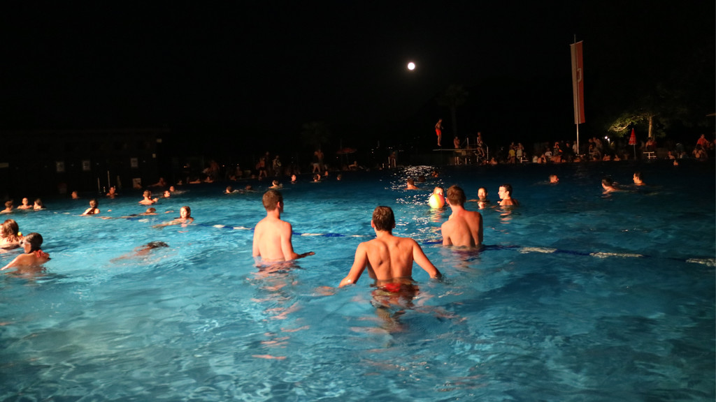 BK_Vollmondschwimmen-07_2016 39.jpg