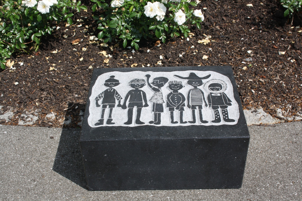 Seehotel STEINKUNST Ausstellung im Park Juli 2016 _13_.JPG