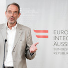 ABD0089-20160816.jpg