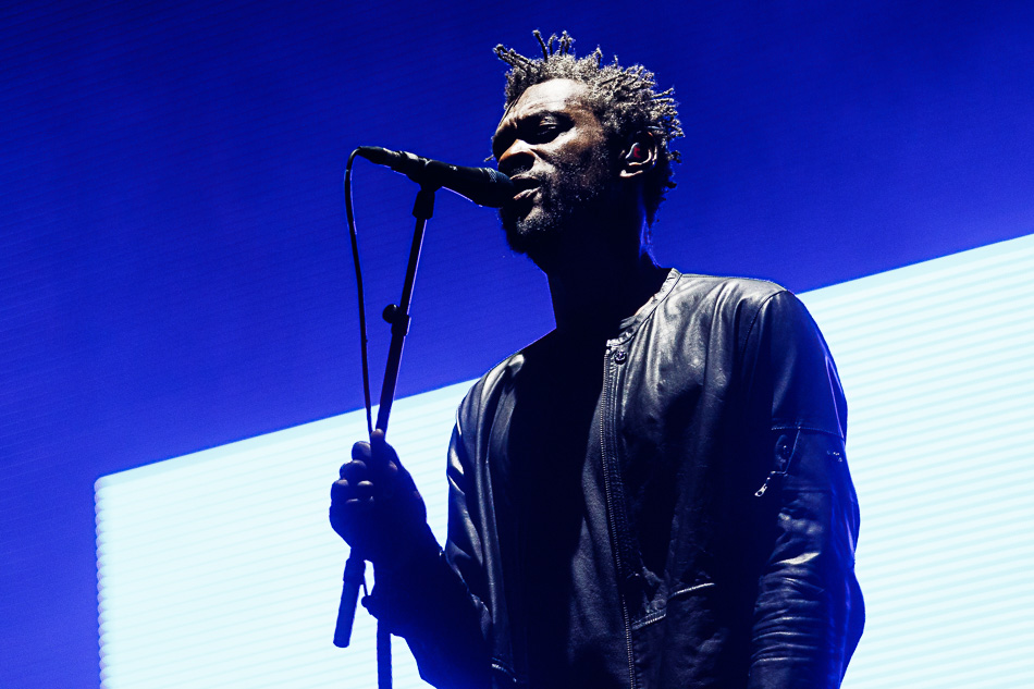 massive attack - Frequency 2016 - florian wieser - 003.jpg