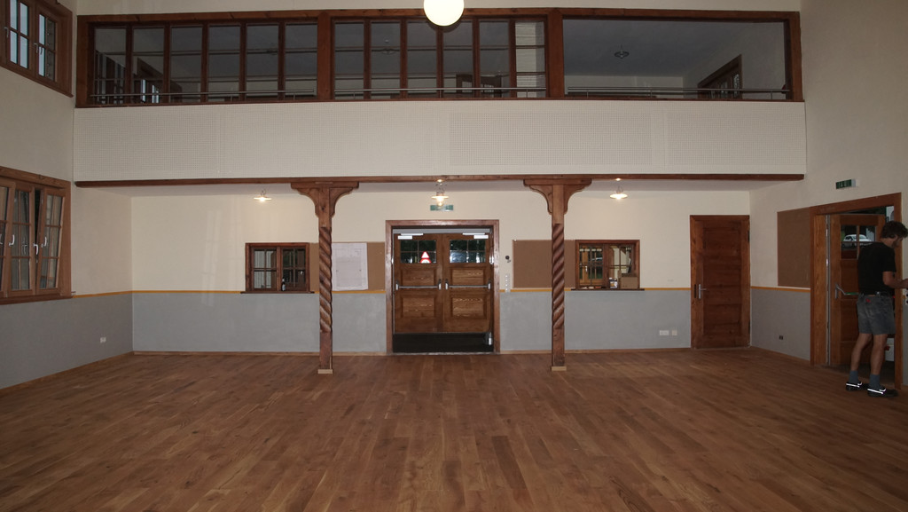 2016_08_18_Vereinshaus_ausmalen_Foto_v_ R_ Sonderegger_22.JPG