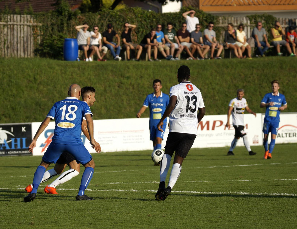 Fu__ball ALTACH gegen Lochau Benefizspiel OBEXER 31-08-2016 _16_.JPG