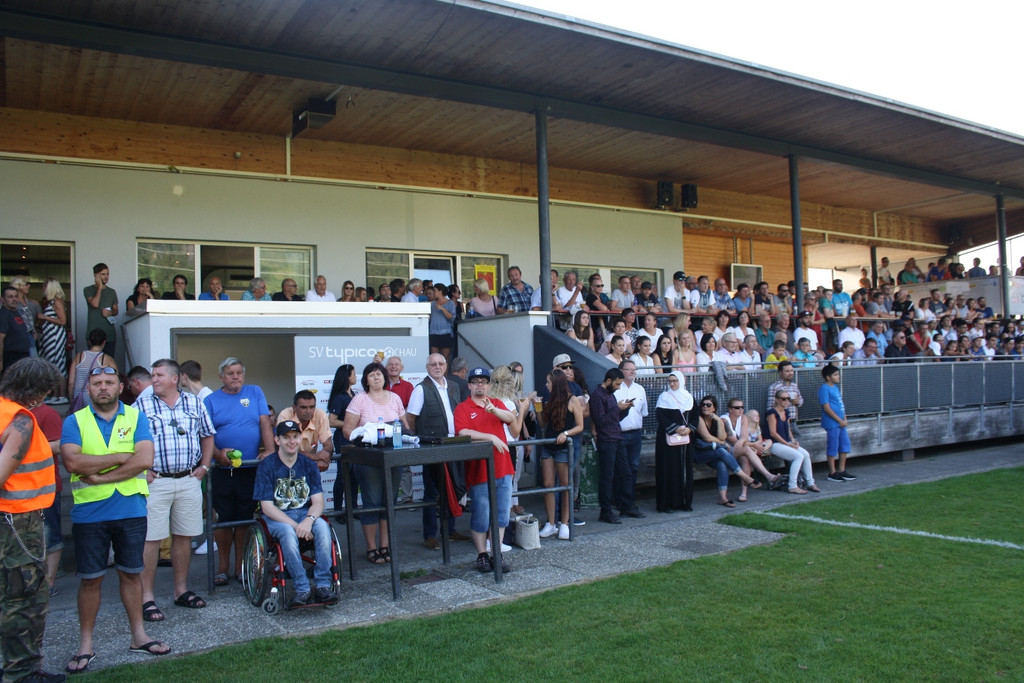 Fu__ball ALTACH gegen LOCHAU Benefizspiel _16_.JPG