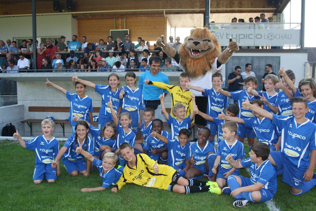 Fu__ball ALTACH gegen LOCHAU Benefizspiel _22_.JPG