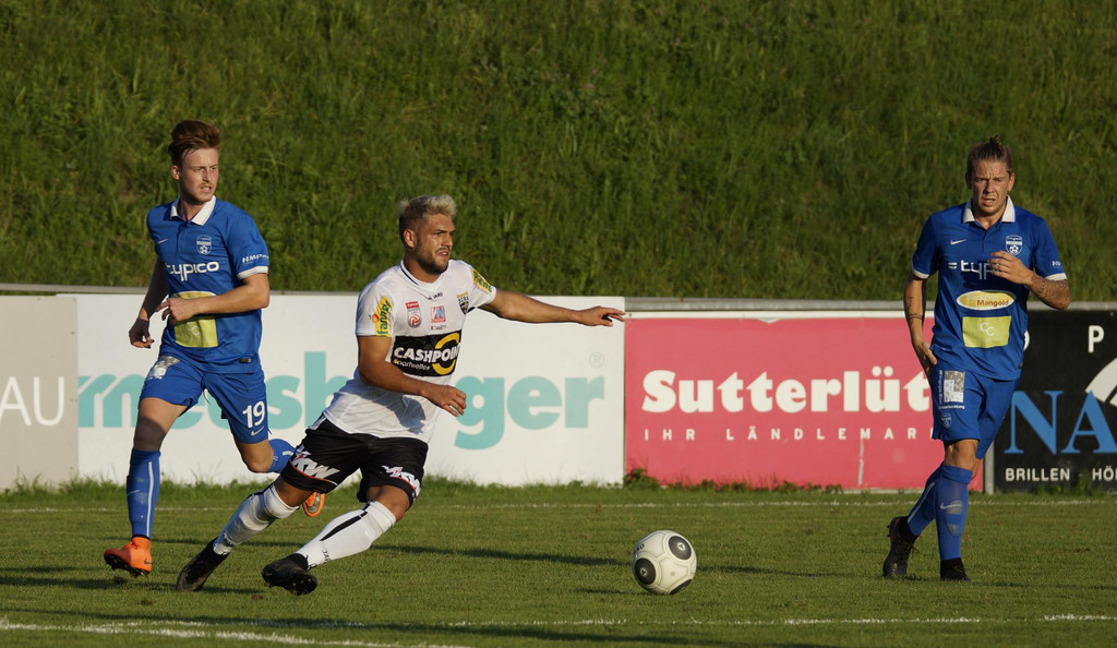 Fu__ball ALTACH gegen Lochau Benefizspiel OBEXER 31-08-2016 _31_.JPG