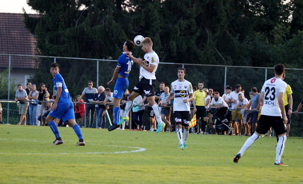 Fu__ball ALTACH gegen Lochau Benefizspiel OBEXER 31-08-2016 _53_.JPG