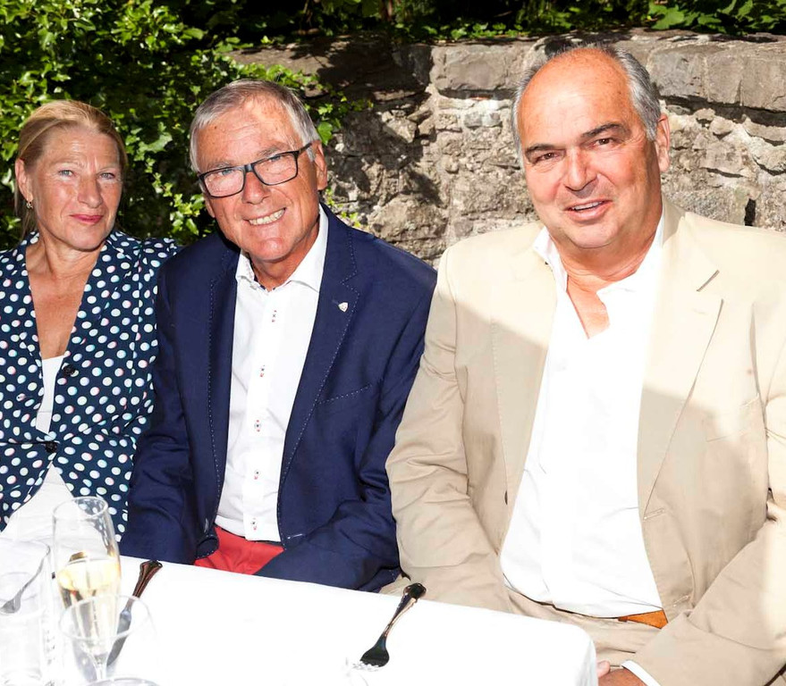 Freunde Schloss Amberg Foto.jpg