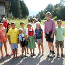 Die Heimkehrer wurden auf der Zielgeraden erwartet.JPG