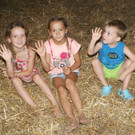 Im Stroh toben machte riesen Spa__.JPG