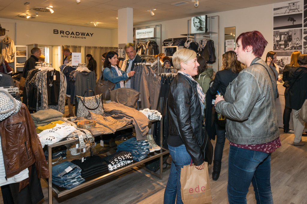 Lifestyle- und Modenacht - 11_ September 2015_WEB-0001 _5_.jpg